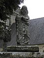 Chapelle Notre-Dame de Trévarn : statue de saint Antoine au portail d'entrée de l'enclos paroissial.