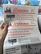 Dos ejemplares del Periódico Granma.jpg