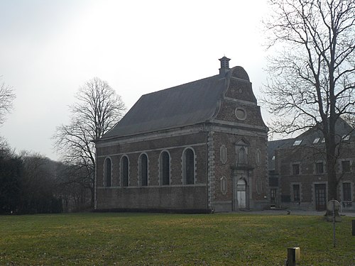 Prieuré Saint-Michel à Sart-les-Moines (Roux)