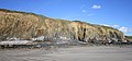 Crozon : falaise de la côte nord-est de l'île de l'Aber (vue de l'estran à marée basse) 2.