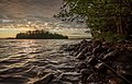 "Laineensaari_from_shore_of_Papinniemi_in_Parikkala,_South_Karelia,_Finland,_2022_June.jpg" by User:Ximonic