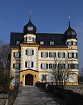 Thumbnail for File:Schloss Wildenwart Frasdorf-1.jpg