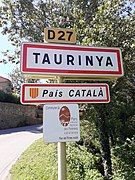 Taurinyà - retol entrada 02.jpg