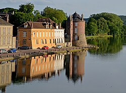 Tour de Bonneville à Villeneuve-sur-Yonne