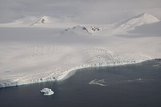 Adelaide Island, Wormald Ice Piedmont