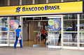 Fachada de uma agência do Banco do Brasil