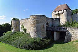 Barbacane du chateau de Caen (Calvados)