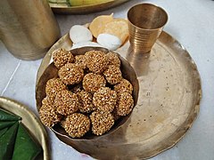 Tiler naru - Sweet food of Bengal