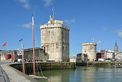 Tour de la Chaine et tour St Nicolas à la Rochelle