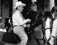 Gene Autry Honorary Miami Mounted Police Member.JPG