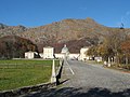 Il santuario - prato antistante