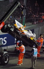 Thumbnail for File:2008 Singapore Grand Prix Renault Nelson Piquet Jr crash.jpg