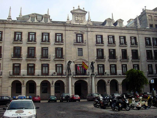 Sede de Caja Cantabria.